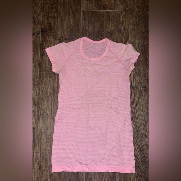 lululemonn swiftly short sleeve - Picture 1 of 2